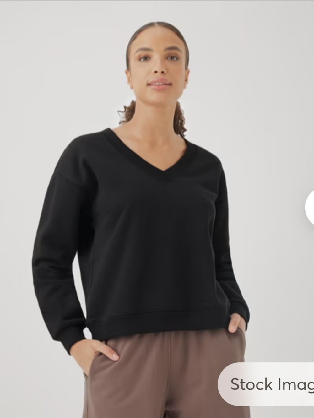 Pact Women's Courtside V-Neck Sweatshirt in Black, Small